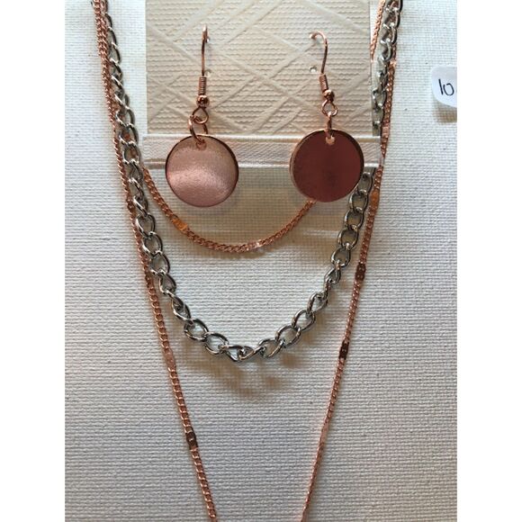 Matching Necklace and Earrings - Picture 3 of 16